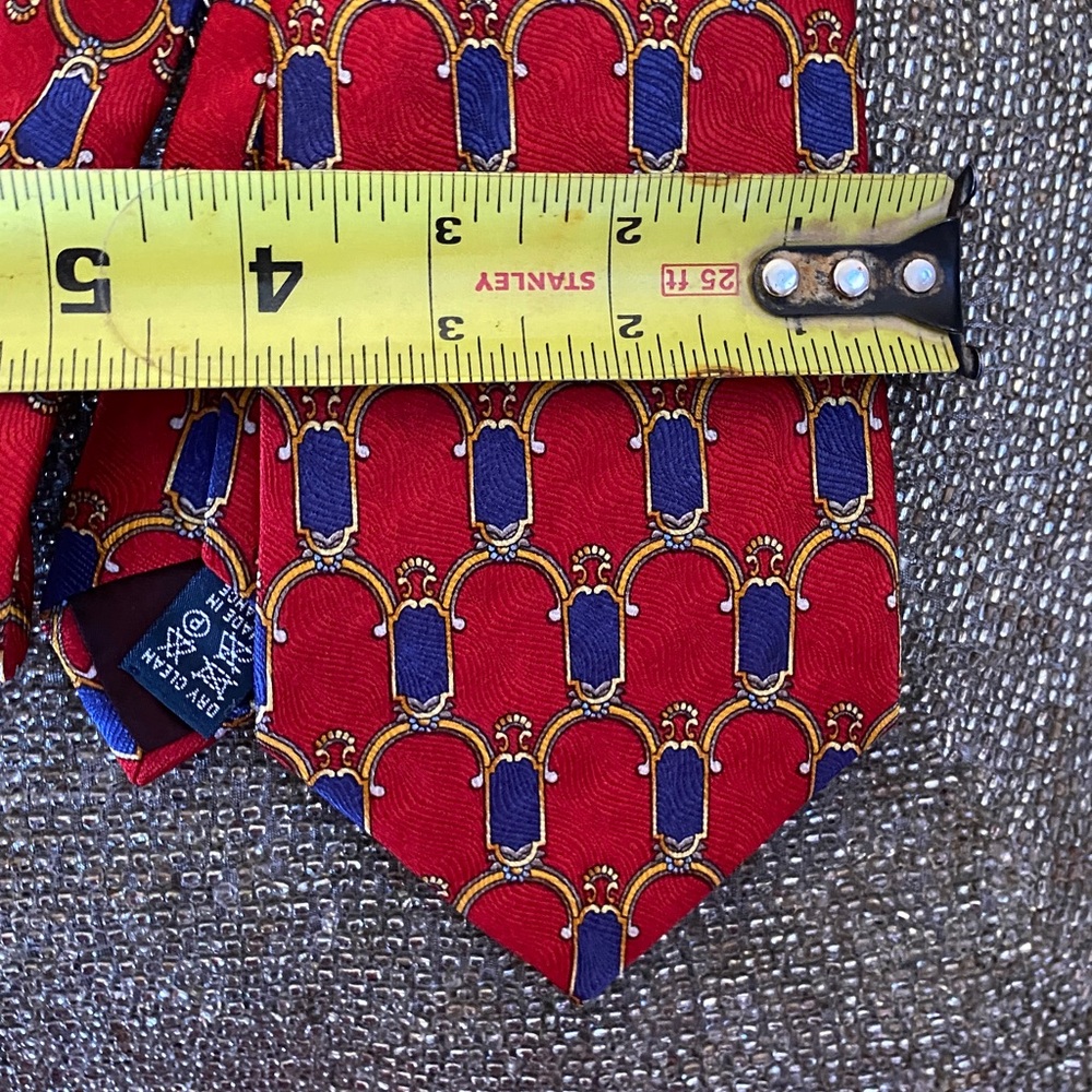Burberry 💯 All Silk Luxurious Made in France Logo Timeless Tie - Picture 8 of 16